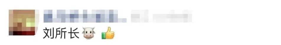 DƬ